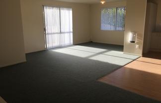 203 Sturges Road, Henderson