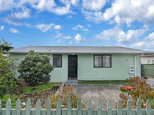 32 Clendon Avenue, Papatoetoe