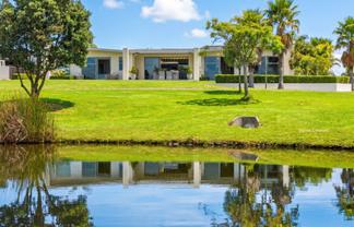 71 Palm Springs Boulevard, Papamoa