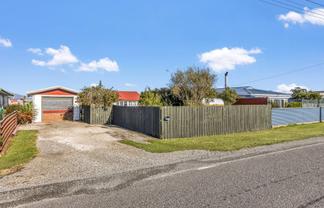 18 Shelswell Street, Westport