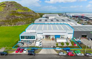 Modern High Stud Warehouse