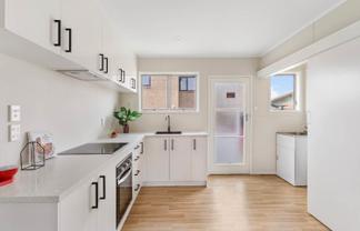 3/94 Beaumonts Way, Manurewa