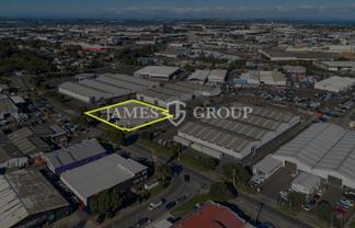 Large Secure Penrose Yard | Flexible Lease Terms