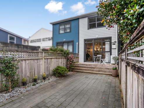 5/2 Malcolm Lane, Thorndon