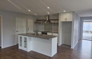 15A Frederick Place, Whalers Gate