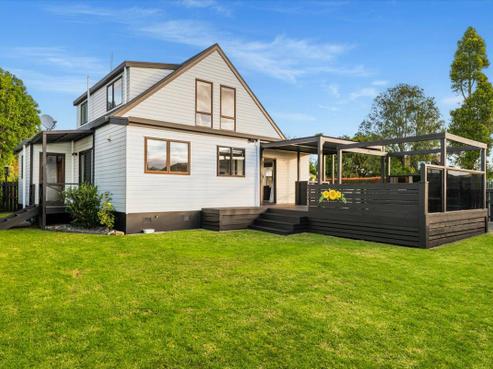 62C Poike Road, Hairini