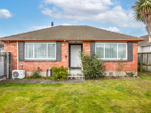 25 Avro Crescent, Hornby