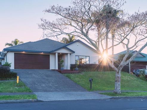 87 Te Wharau Drive, Greenhithe