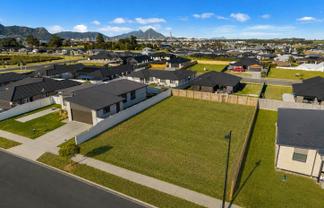 21 Te Piriti Road, One Tree Point