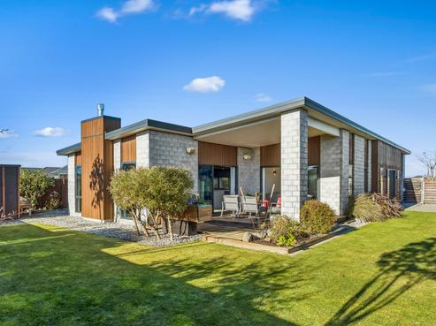 21 Blair Place, Woodend Beach