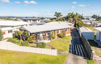 8A Lodge Avenue, Mount Maunganui