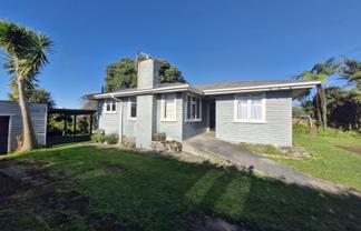 115 Seaview Road, Westown