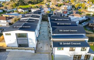 25A Jandell Crescent, Bucklands Beach