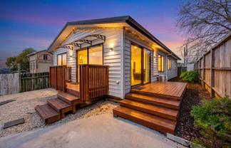 22A Lincoln Park Avenue, Massey