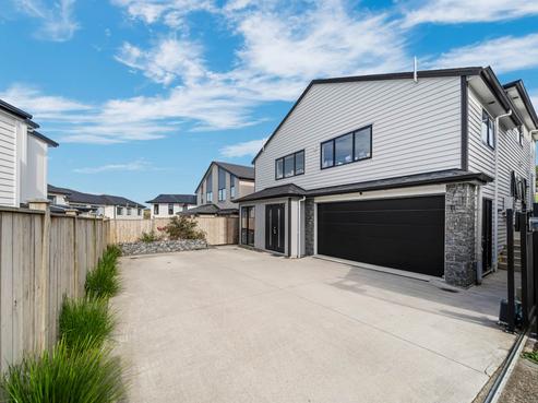 2A Ballyalton Crescent, Flat Bush