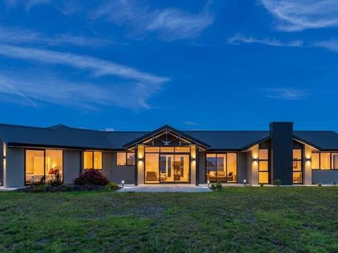 3295 State Highway 1, Waipu