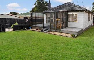 11 Freyberg Crescent, Pukekohe