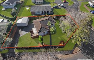 6 Redcrest Avenue, Red Hill