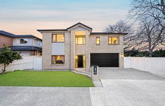 133 Flat Bush School Road, Flat Bush