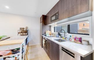 2/15 Parson Lane, Papatoetoe