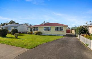 82 High Street, Eltham