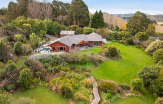 33 Nikau Heights, Masterton