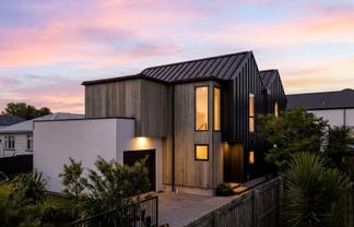 261c  Edgeware Road, Saint Albans