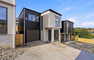 15 Montclair Rise, Browns Bay