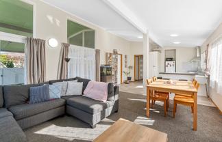 39 President Avenue, Papakura
