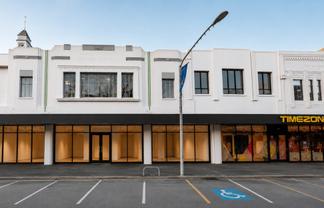 Premium Retail On The Square - 300sqm