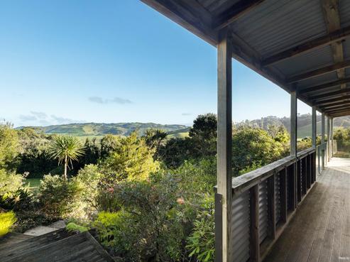 26 West Coast Road, Awhitu