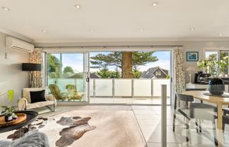225 Muritai Road, Eastbourne
