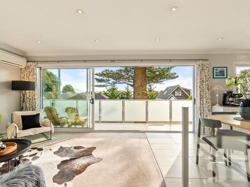 225 Muritai Road, Eastbourne