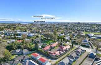 15/166 Waihi Road, Judea