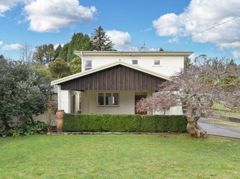10 Wharepaina Crescent, Springfield