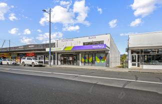 High-profile retail in Avondale