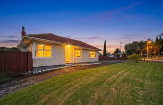 24 Blampied Road, Otara