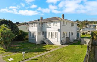 70-72 Waihemo Street, Waitangirua