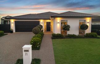 71 Pohutukawa Parade, Riverhead
