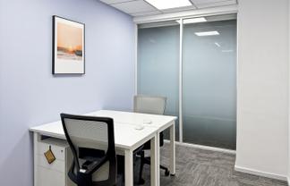 Office for 1 person in HQ UrbanHub Wellington