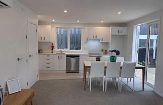 45A The Drive, Tawa