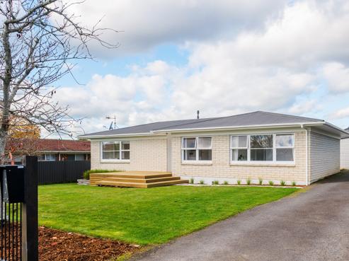 3 Russleigh Drive, Dinsdale