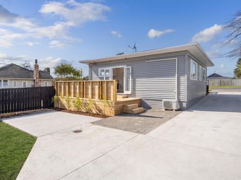 115 Woodglen Road, Glen Eden