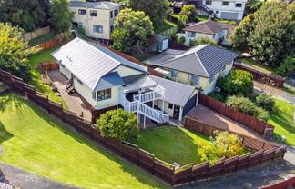 12 Flamingo Court, Goodwood Heights