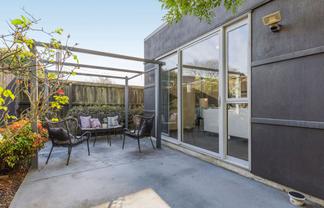 5/670 Ferry Road, WOOLSTON