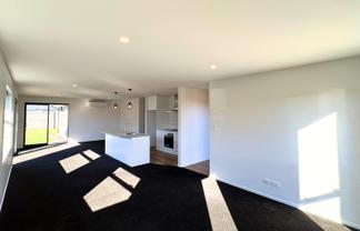 24 Halpin Drive, Lincoln