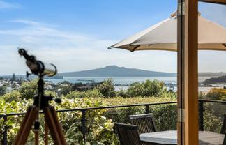 83 Bassett Road, Remuera
