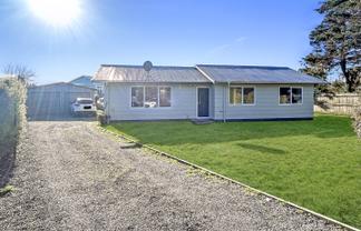 25 Old Coach Road South, Otaki Beach