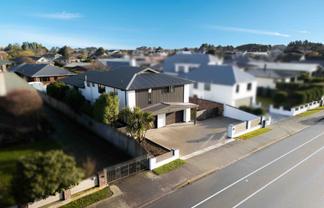 708 Queens Drive, Waikiwi