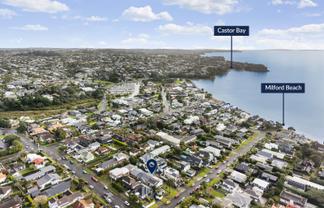 2/4 Cecil Road, Milford